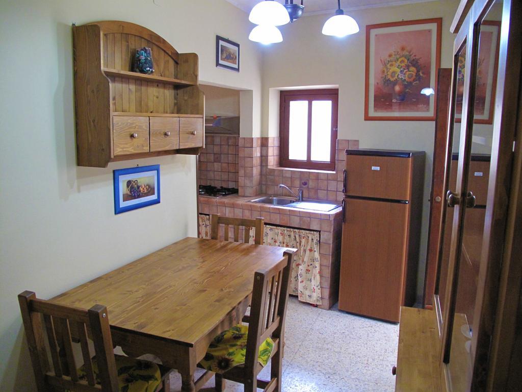 Apartmán Diving Center Punta Stilo Pokoj fotografie